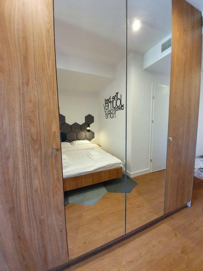 Prywatne Apartamenty W Hotelu - 365Pam 사르비노보 외부 사진